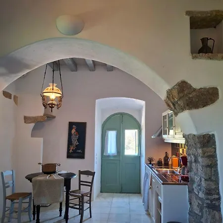 Apartament Semeli Pitsinadhes